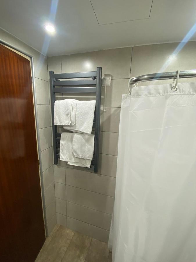 Hotel Ideal Пирей Экстерьер фото