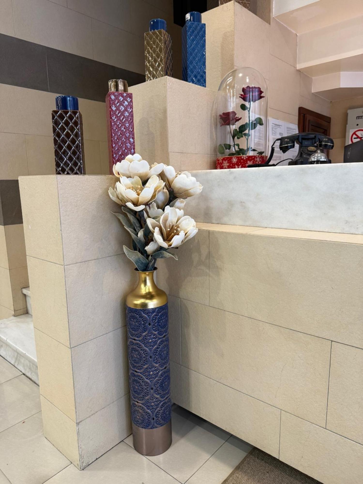 Hotel Ideal Пирей Экстерьер фото